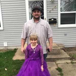 Meet your Posher, Debbie